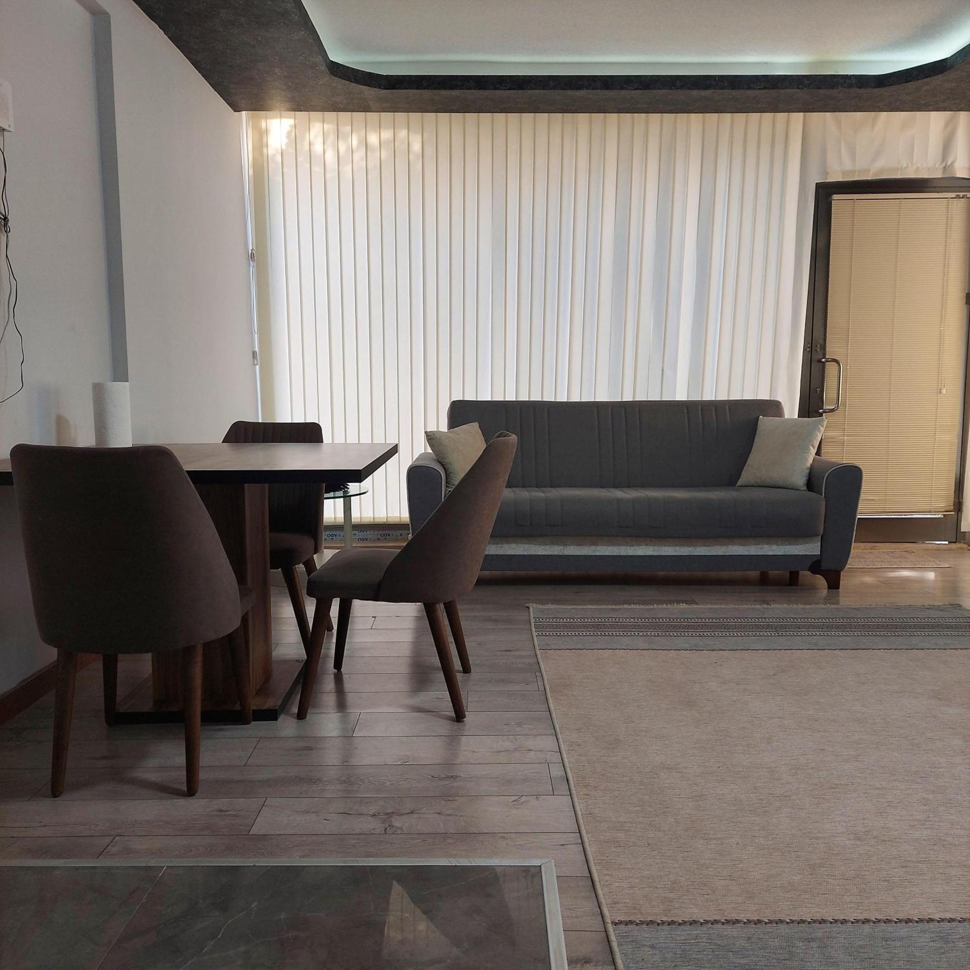 Apartment Merkezi Lueks *